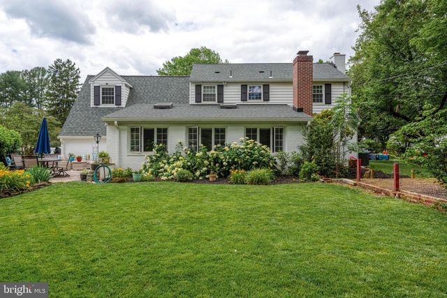 1982 STERLING PL, Lancaster, PA 17601