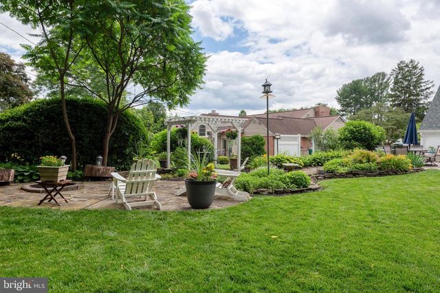 1982 STERLING PL, Lancaster, PA 17601