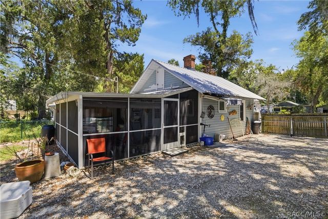 7 61st Street, Yankeetown, FL 34498