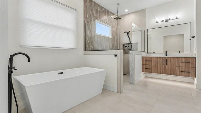 5411 DELPHI HILLS CIRCLE, Lakeland, FL 33812