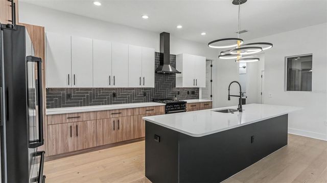 5411 DELPHI HILLS CIRCLE, Lakeland, FL 33812