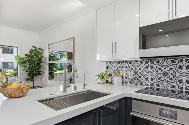 1350 Fairway Entrance Drive, San Jose, CA 95131