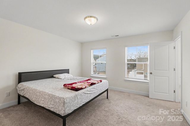 3935 Center Place Drive, Harrisburg, NC 28075