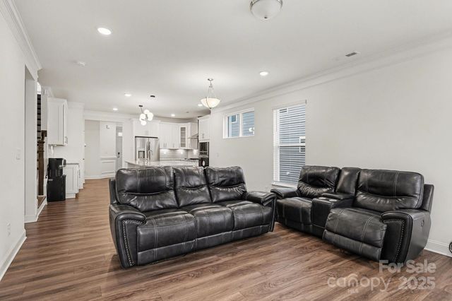 3935 Center Place Drive, Harrisburg, NC 28075