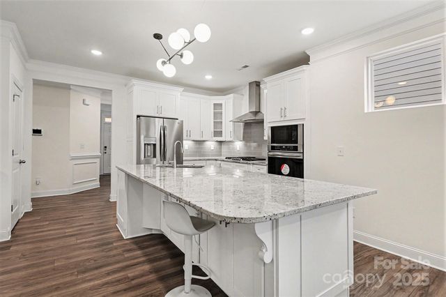 3935 Center Place Drive, Harrisburg, NC 28075