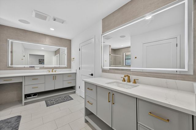 1505 Canyon Oaks Drive, Irving, TX 75061