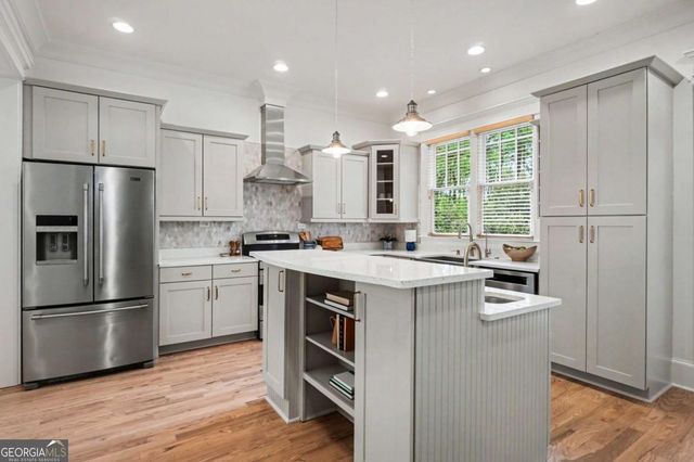 2119 Oakview Road SE, Atlanta, GA 30317