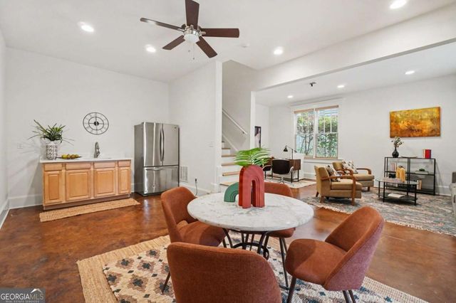 2119 Oakview Road SE, Atlanta, GA 30317