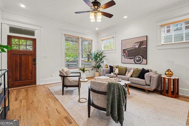 2119 Oakview Road SE, Atlanta, GA 30317