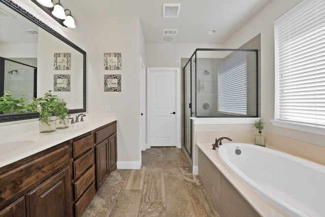 10113 Haversham Drive, Fort Worth, TX 76131