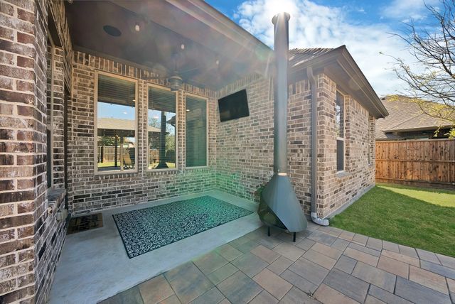 10113 Haversham Drive, Fort Worth, TX 76131