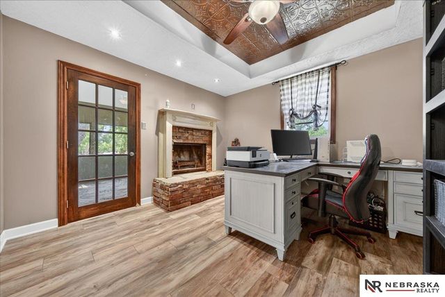 810 Smith Circle, Papillion, NE 68046