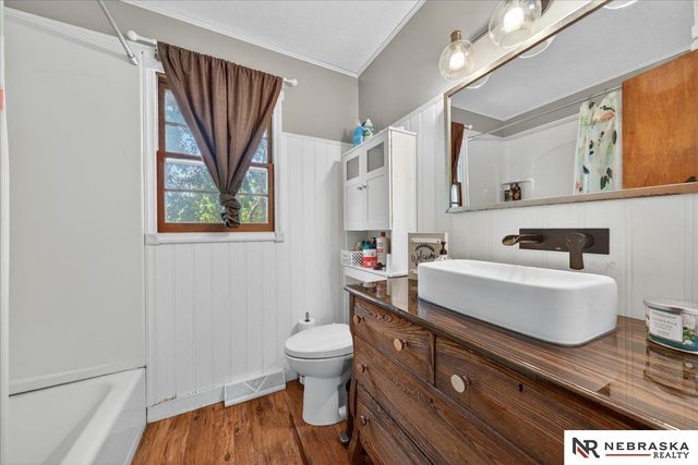 810 Smith Circle, Papillion, NE 68046