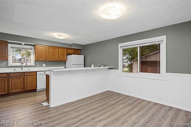 8643 Hibbing Street, Commerce Twp, MI 48382