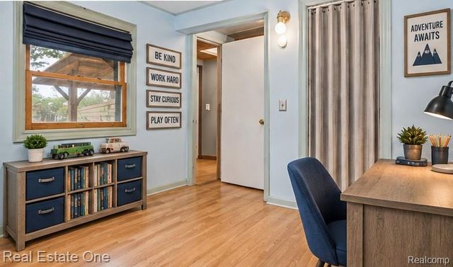8643 Hibbing Street, Commerce Twp, MI 48382