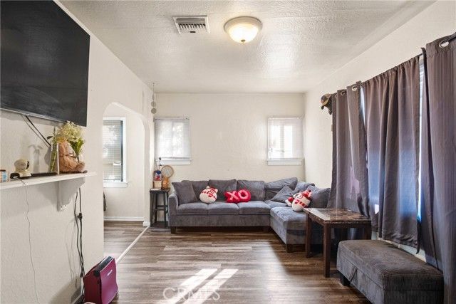 3420 Comer Avenue, Riverside, CA 92507