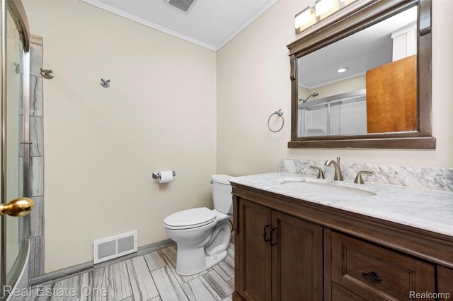 4921 Crestview Drive, Independence Charter Township, MI 48348