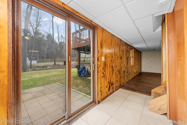 4921 Crestview Drive, Independence Charter Township, MI 48348