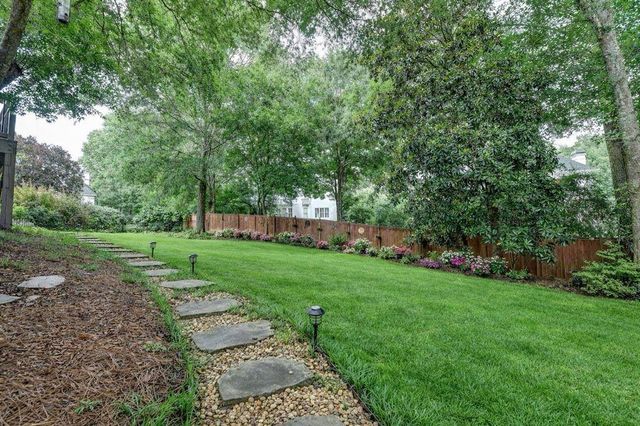 5970 Rachel Ridge, Peachtree Corners, GA 30092