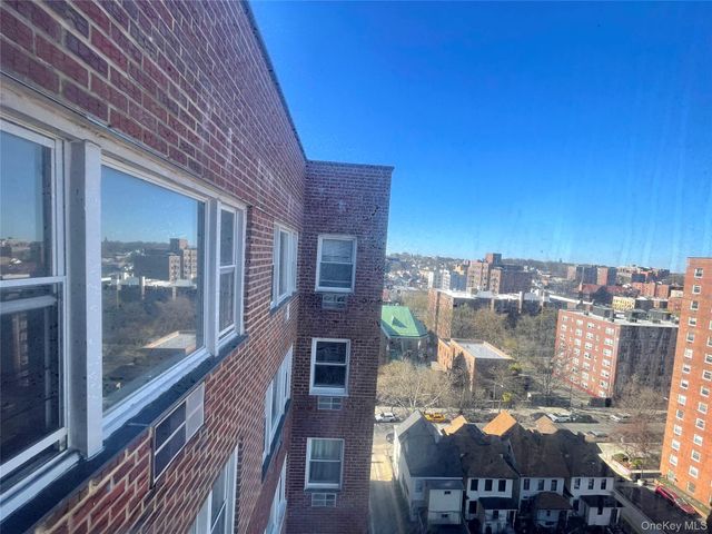 89-15 Parsons Boulevard 15D, Jamaica, NY 11432