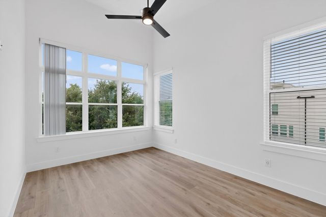 2230 Shea Road 104, Dallas, TX 75235