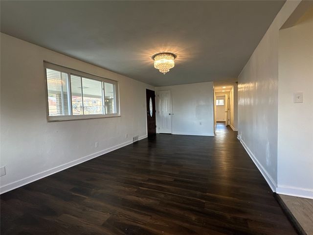 111 Park Pl, Monroeville, PA 15146