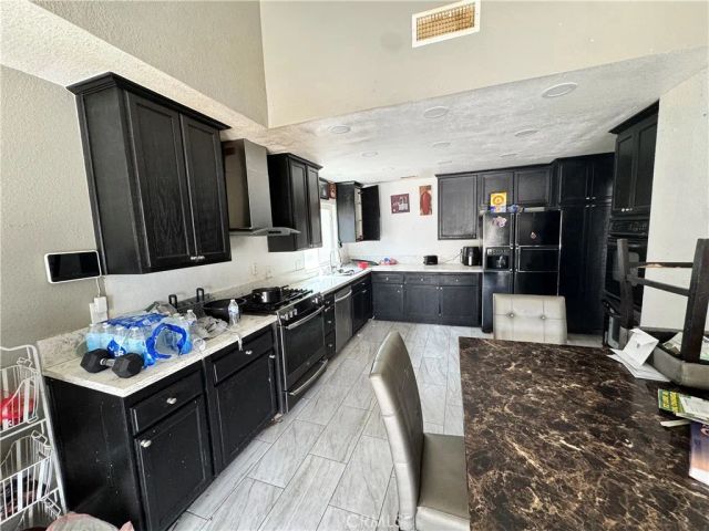 6134 Cabriolet Court, Quartz Hill, CA 93536