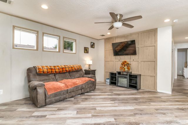 2403 San Juan Grande, Pensacola, FL 32507