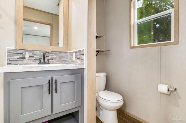 2403 San Juan Grande, Pensacola, FL 32507