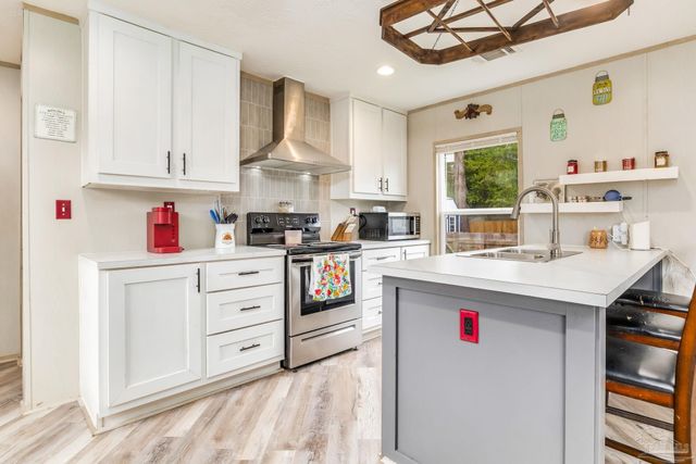 2403 San Juan Grande, Pensacola, FL 32507