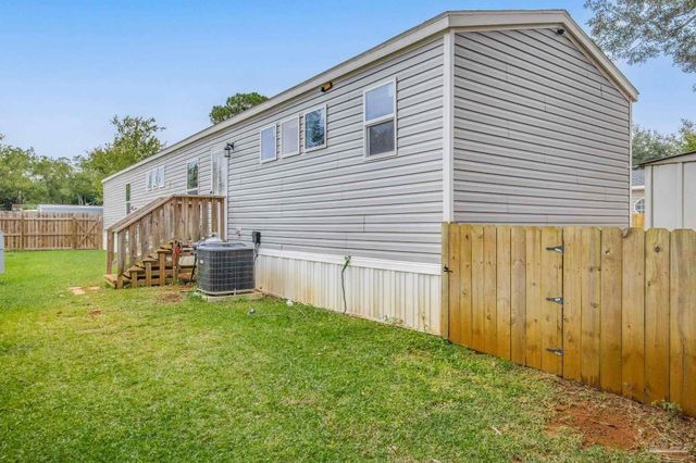 2403 San Juan Grande, Pensacola, FL 32507