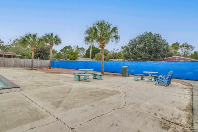 2403 San Juan Grande, Pensacola, FL 32507