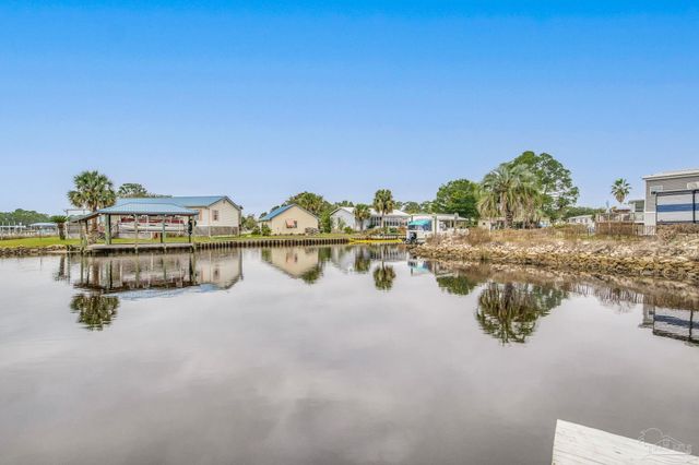 2403 San Juan Grande, Pensacola, FL 32507