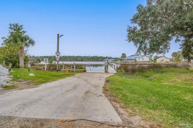 2403 San Juan Grande, Pensacola, FL 32507