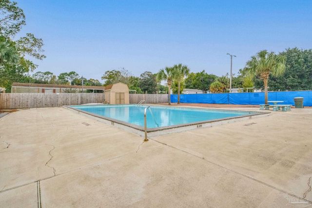 2403 San Juan Grande, Pensacola, FL 32507