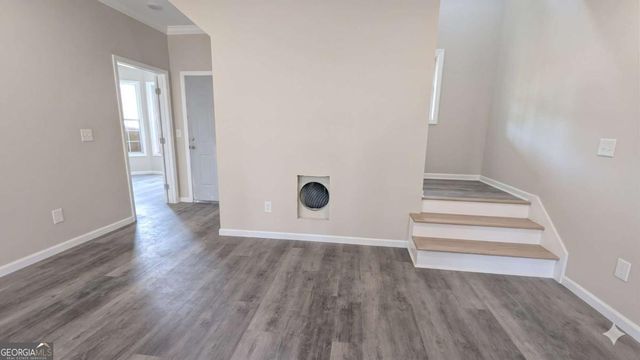 987 N Eugenia Place NW, Atlanta, GA 30318