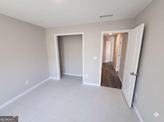 987 N Eugenia Place NW, Atlanta, GA 30318