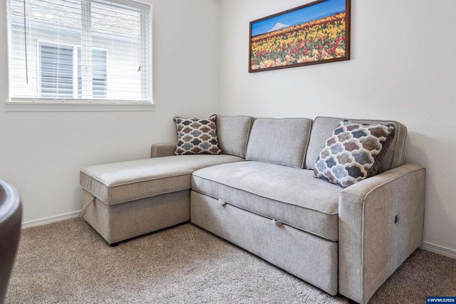 3155 La Costa Lp S, Salem, OR 97302