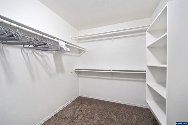 3155 La Costa Lp S, Salem, OR 97302