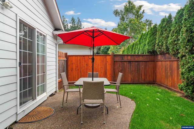 3155 La Costa Lp S, Salem, OR 97302