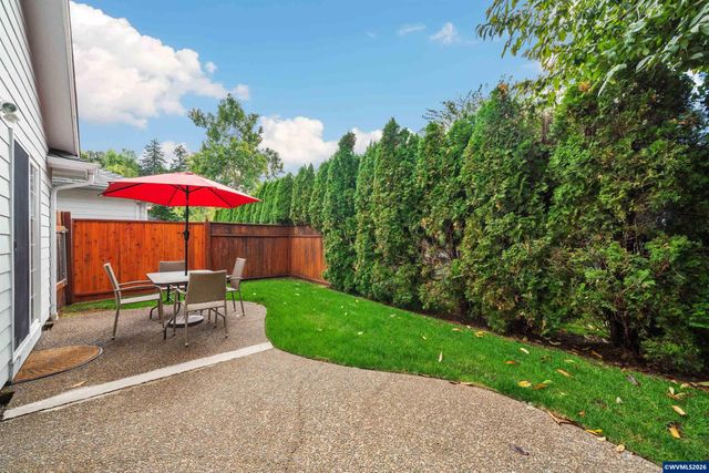 3155 La Costa Lp S, Salem, OR 97302