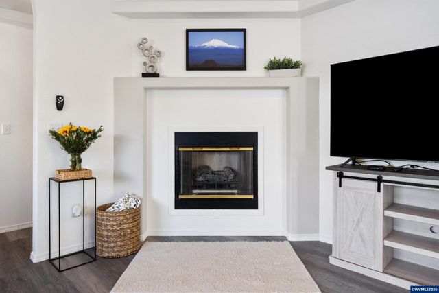 3155 La Costa Lp S, Salem, OR 97302