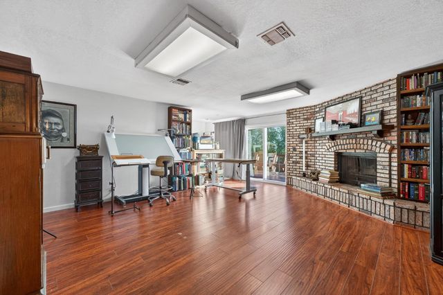 525 Skyline Dr, Placerville, CA 95667