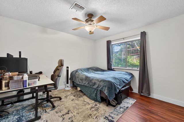 525 Skyline Dr, Placerville, CA 95667