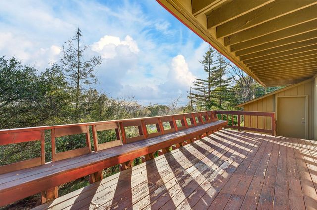 525 Skyline Dr, Placerville, CA 95667