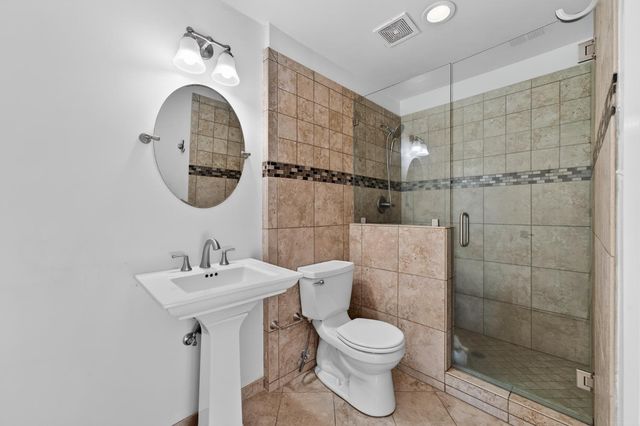 525 Skyline Dr, Placerville, CA 95667