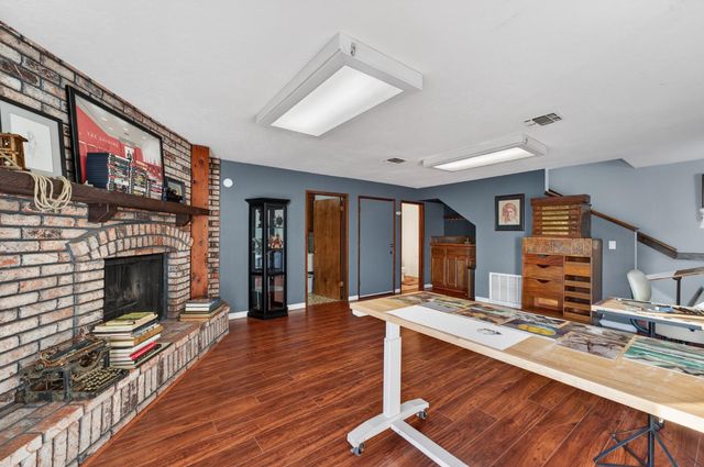 525 Skyline Dr, Placerville, CA 95667