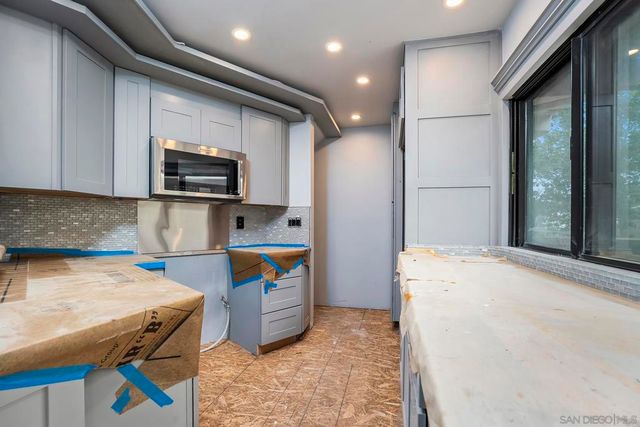 2289 Caminito Pajarito 160, San Diego, CA 92107