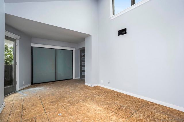 2289 Caminito Pajarito 160, San Diego, CA 92107