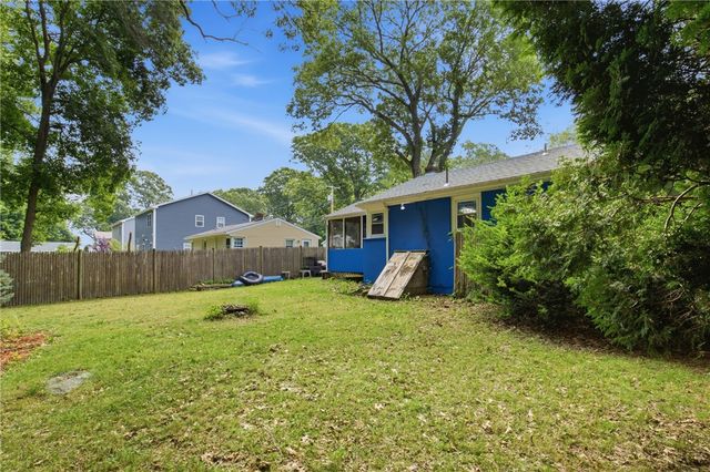 50 Plum Point Road, North Kingstown, RI 02874